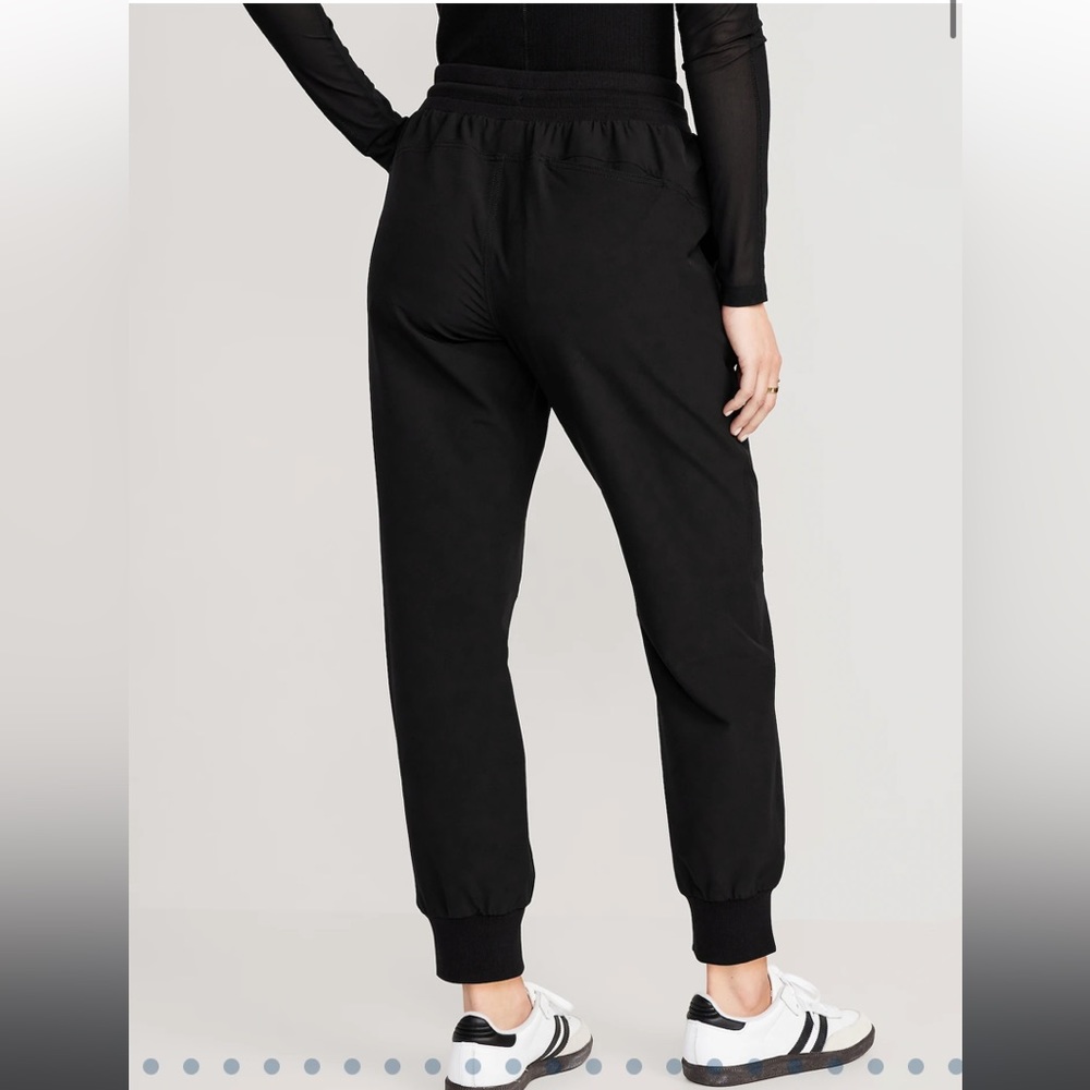 Joggers - Picture 2 of 2